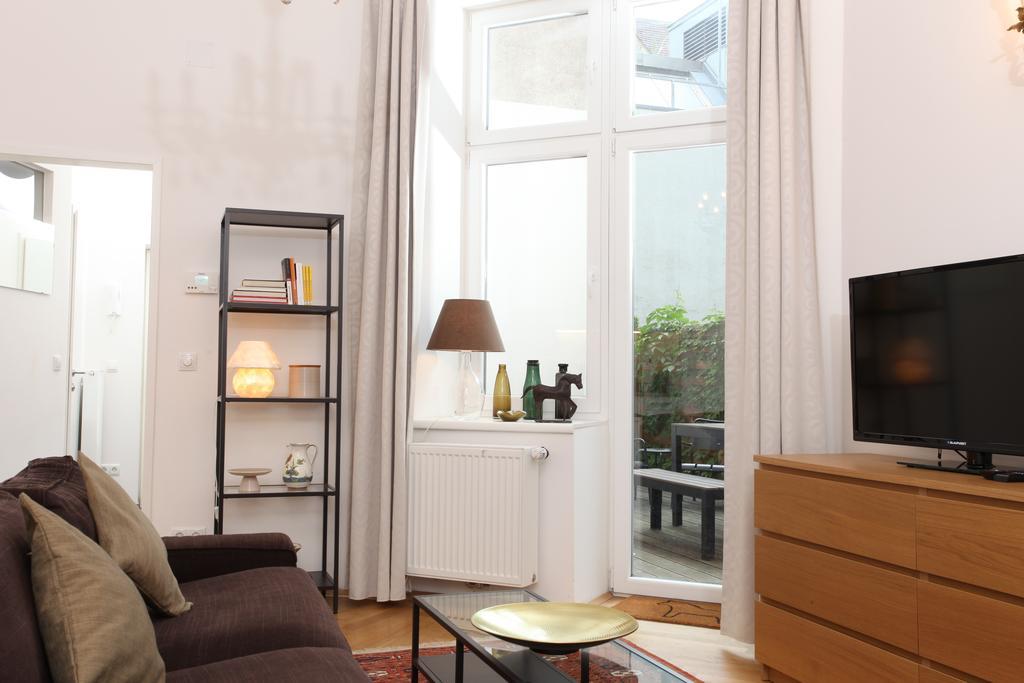 Hoheschule Courbette Vienne