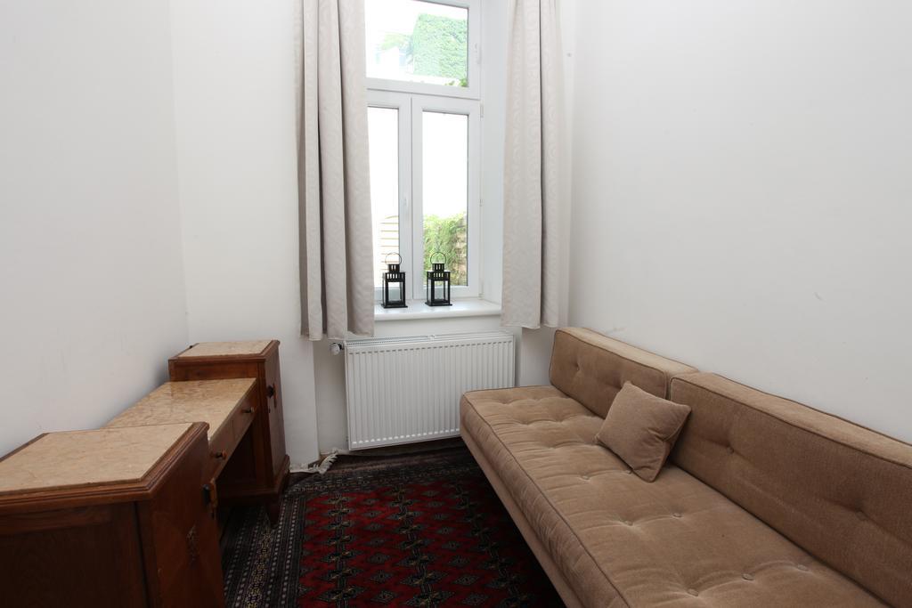 Hoheschule Courbette Appartement Vienne